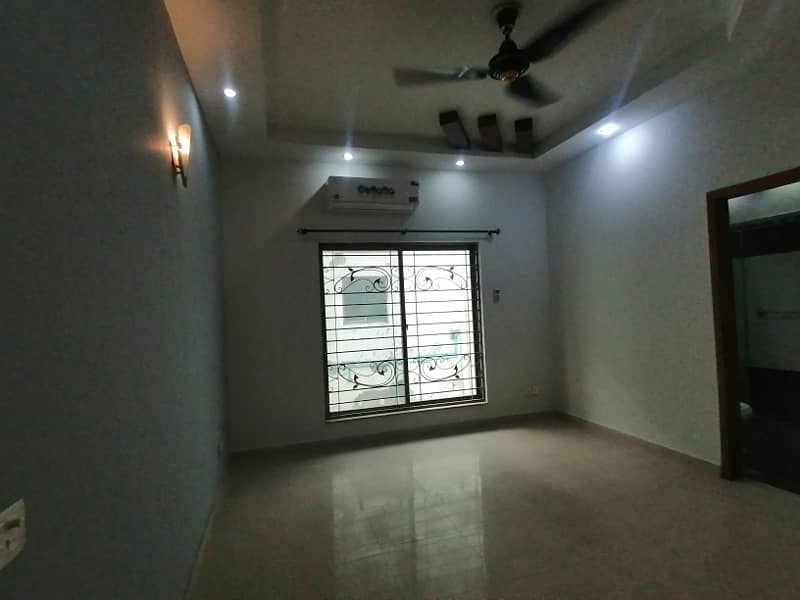 DHA 1 Kanal Awesome Upper Portion For Rent In Phase 5 14