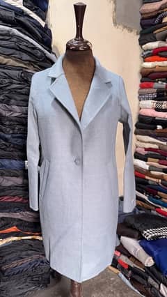 Beautiful Ladis Mid Coat