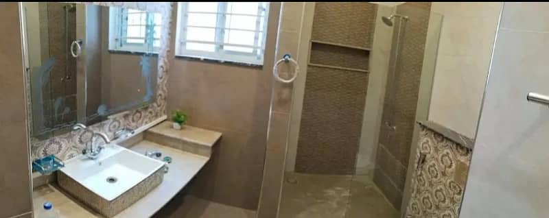 10 Marla House For Sale In Paragon City Lahore 23