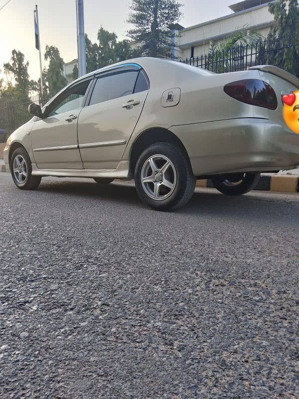 Toyota Corolla Altis 2003 5