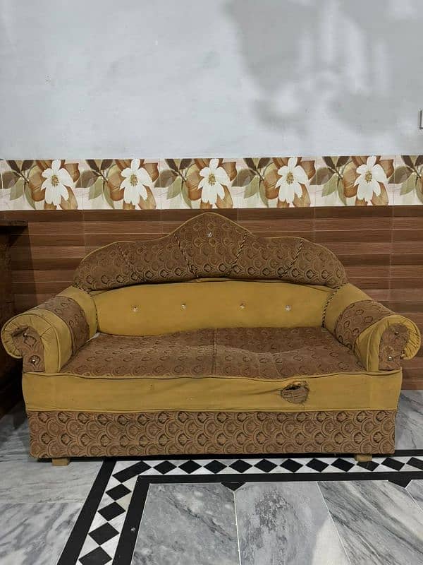 7 Seater Used Sofa Set For Sale 0