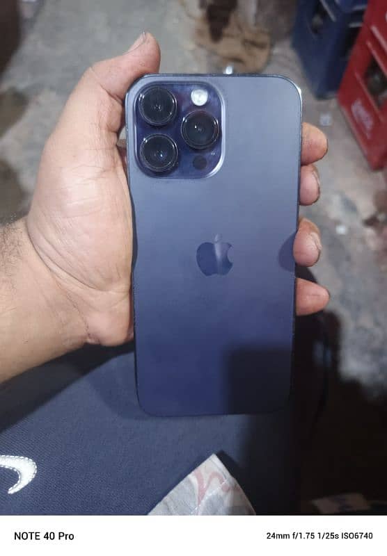 I phone 14 pro max 7