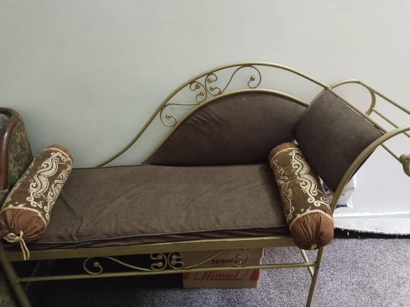 best deal of sofa set slightly negotiable 1