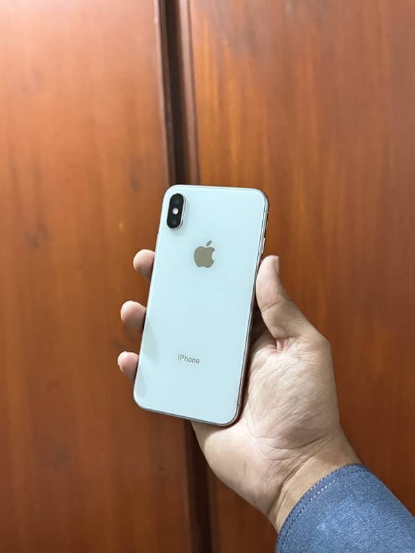 i phone x pta approved  256 gb 5