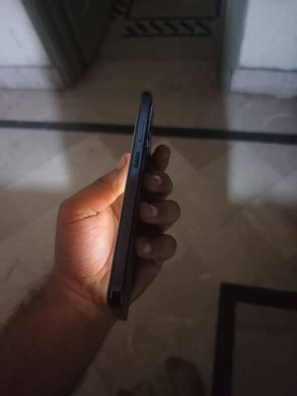 Infinix hot 40 i 3