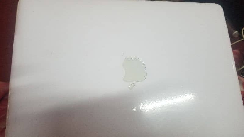 MACBOOK CORE 2 DUO 2