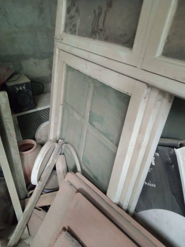 windows for sale strong  with wood chokhatt 3