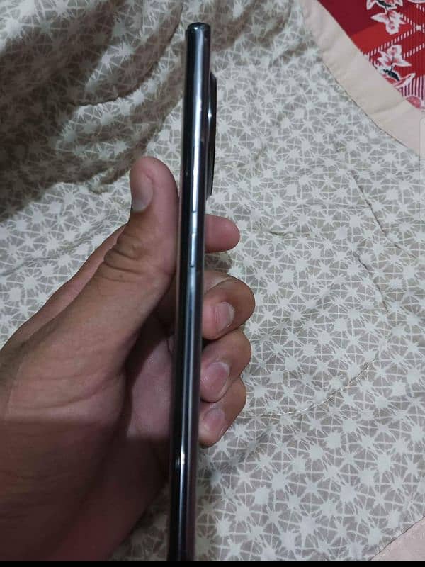 Tecno spark 20 pro plus 2