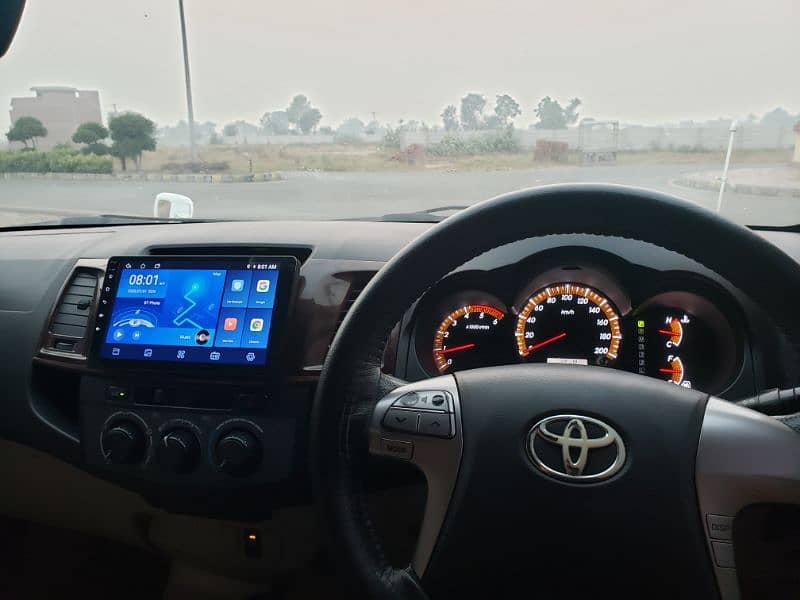 2016 Toyota Hilux Vigo Champ 11