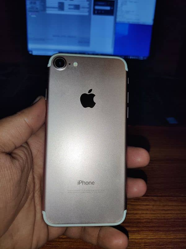 Iphone 7  128gb Non Pta 1