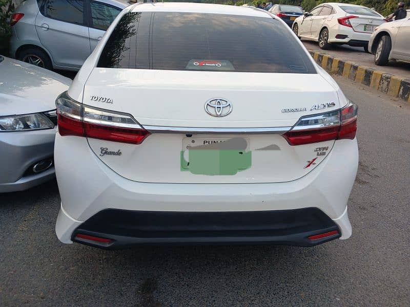 Toyota Altis Grande 2020 1