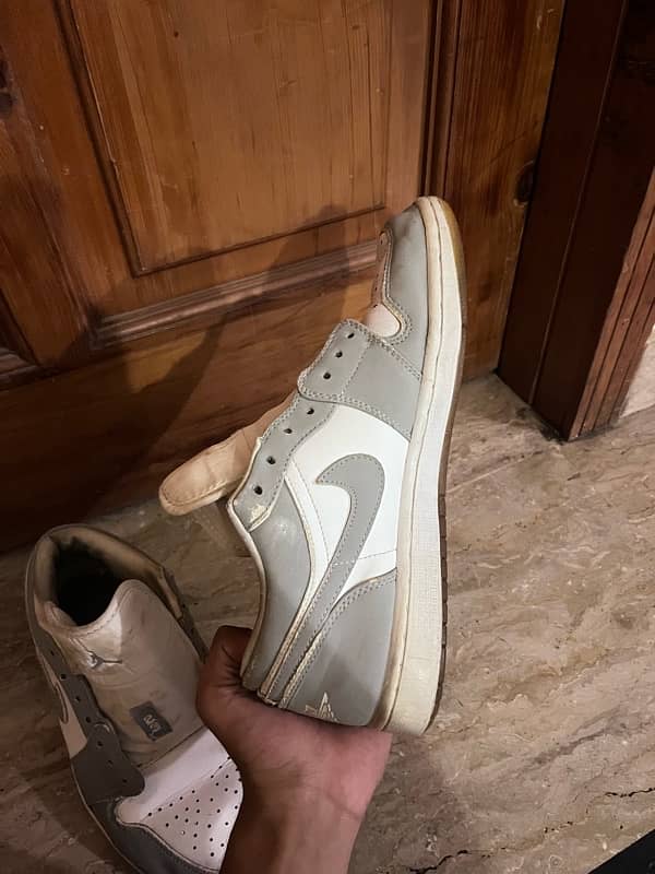 nike Travis scott and nike dunks low gray 4