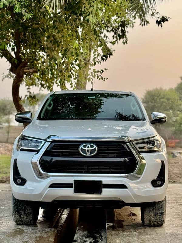 Toyota Hilux 2021 v 0