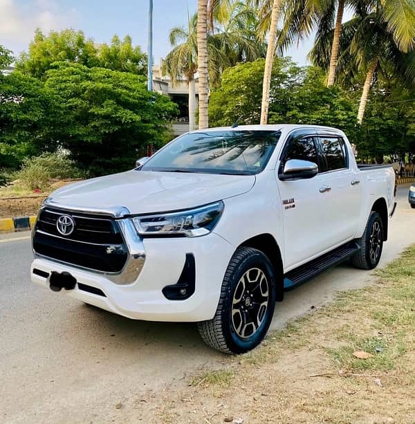 Toyota Hilux 2021 v 1