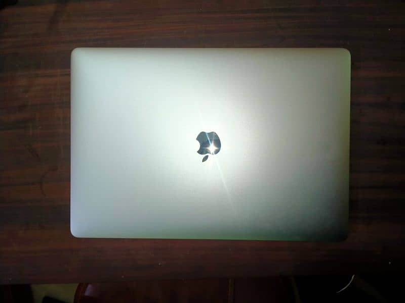 mac book pro for sale - 2018 2.6ghz processor 3