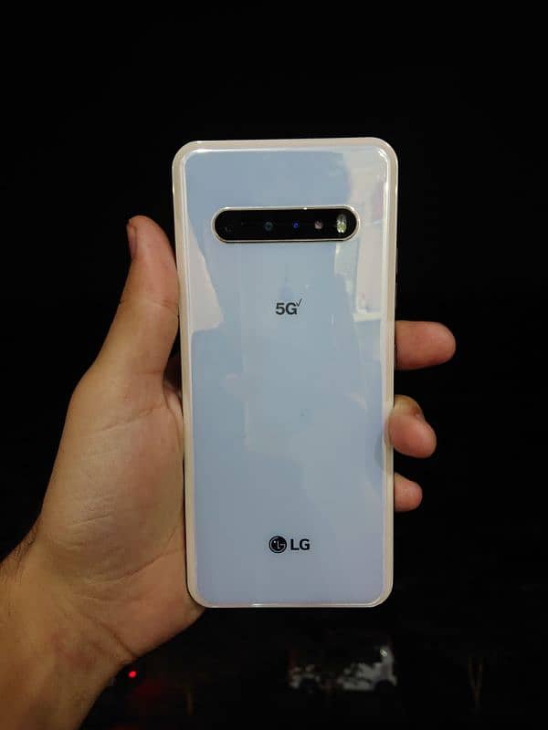 LG V60 ThinQ -5G 1