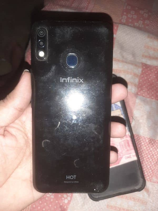 infinix Hot 8 lite 1