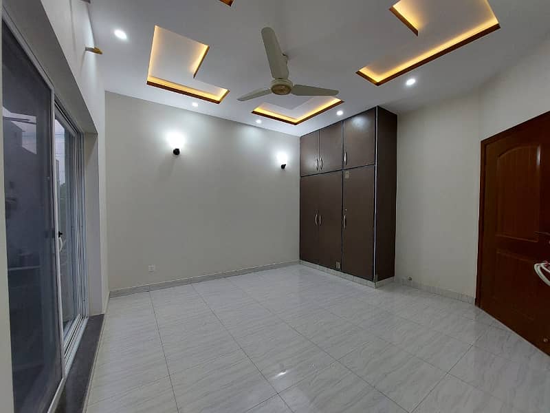 5 Marla Luxury Non Furnished House Available For Rent In Bahria Town Lahore 9