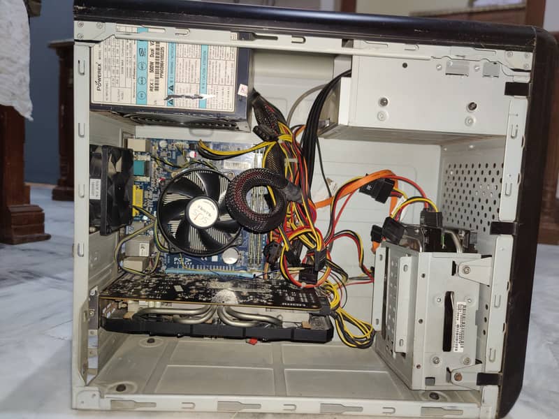 i5 4th , R9 380 , 16 GB RAM , GAMING PC 4