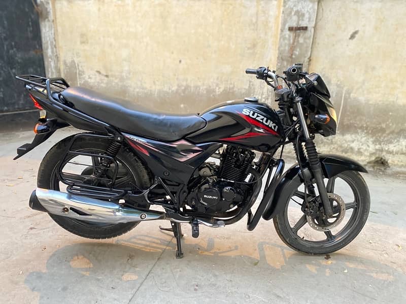 Suzuki GR 150 2019 ( Black ) 2