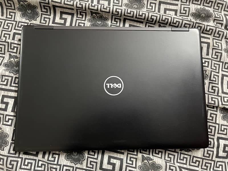 Dell precision 3520 core i5 7th generation 16gb ram 5