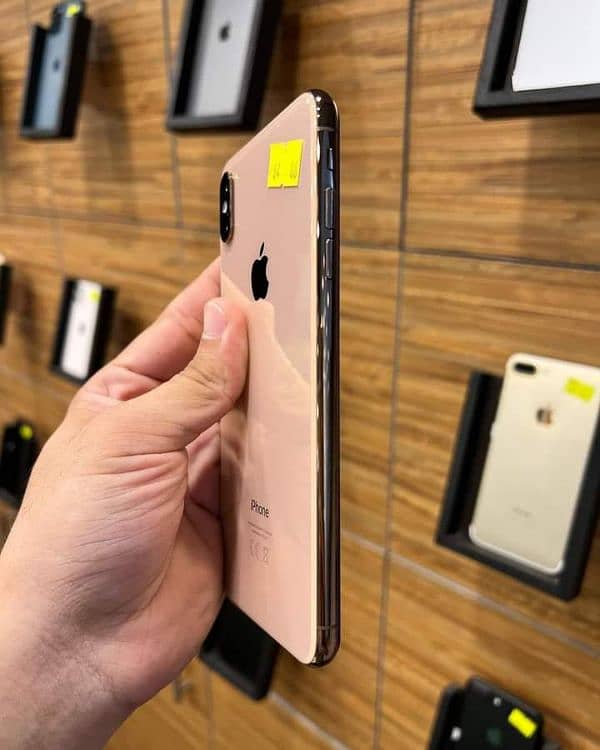 I phone xs max 256gb 3