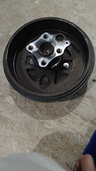 suzuki swift rear wheel hub 1