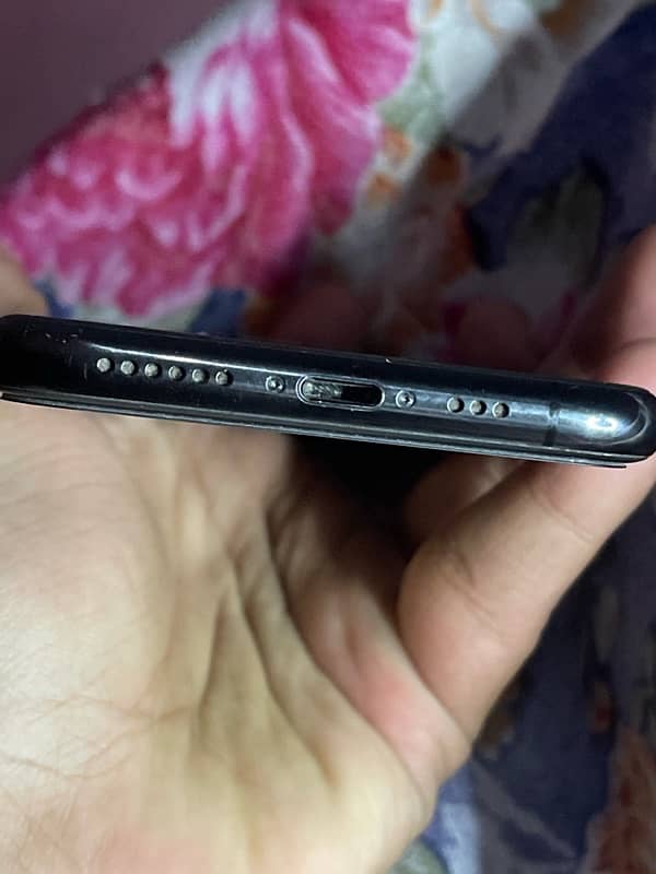 iphone 11 pro non PTA 5