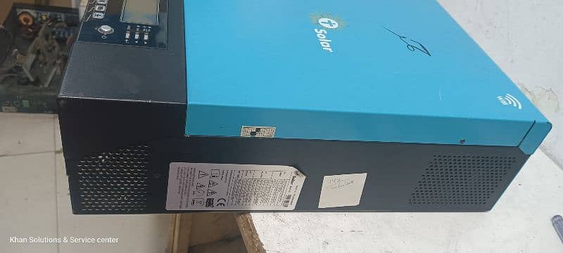 VIII 5kw PV 6kw hybrid inverter for sale Used 2