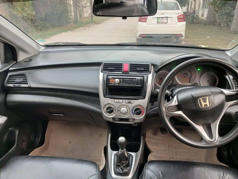 Honda City IVTEC 2011 15