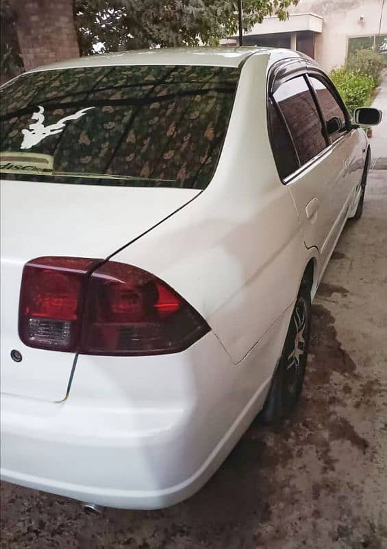 Honda Civic EXi 2005 3