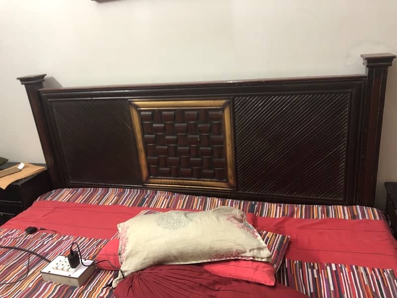 king size bed 1