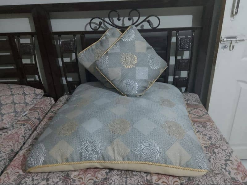 best quality cushions 1