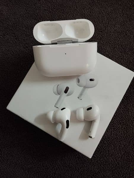 Apple Airpods Pro 2nd generation 2