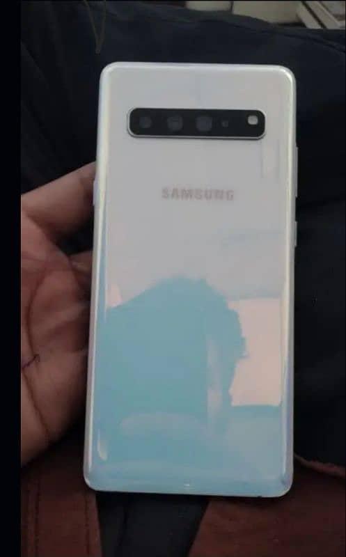 sumsung galaxy s10 10 b6 10 condition 8 256 gb one hend use 5g 1