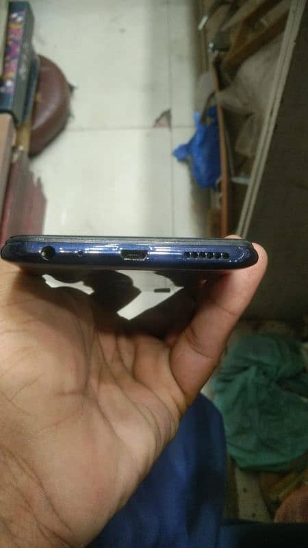 vivo y90 ram 2 GB room 32 GB betree 5000 Mha ha 0