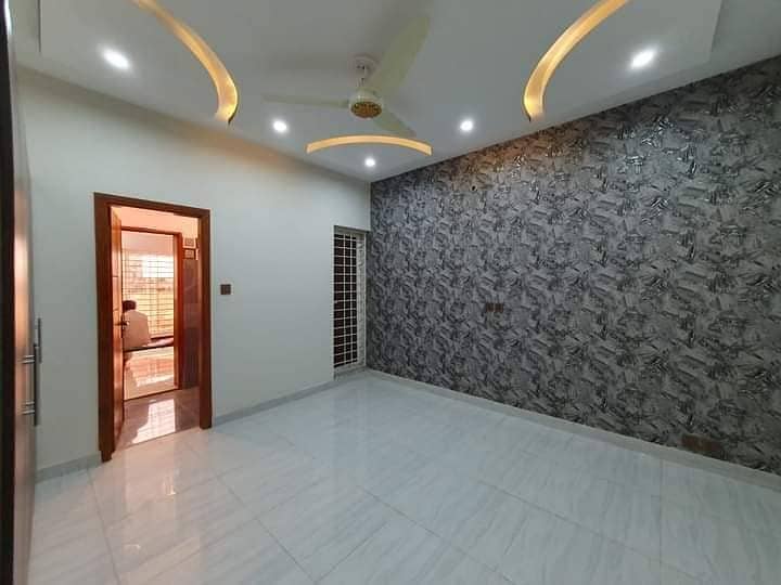 8 marla house for sale Mumtaz city 5