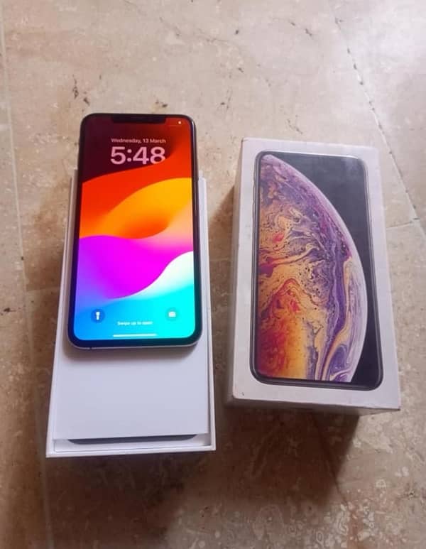 IPHONE XSMAX PTA APPROVED 64 gb 2