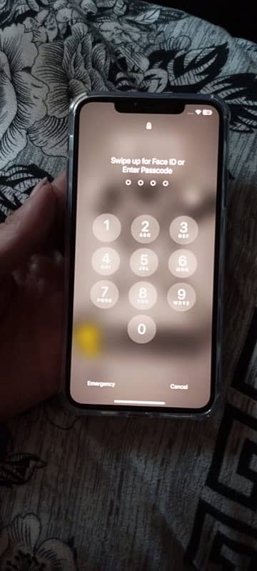 iPhone 11 Pro Max 2