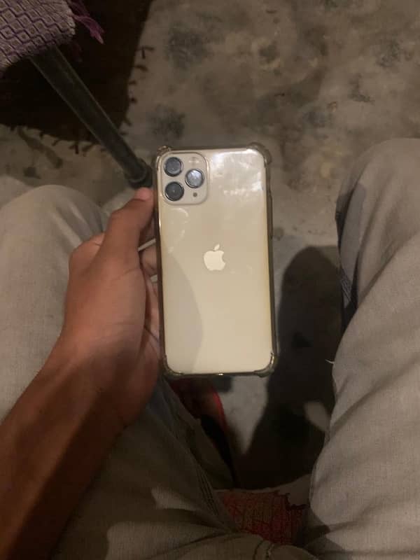 iPhone x into 11pro exchange posible 1