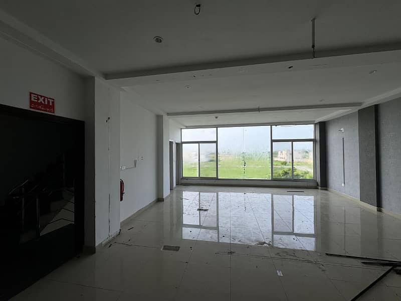 4 Marla Floor available for rent in DHA Phase 3 Y Block 7