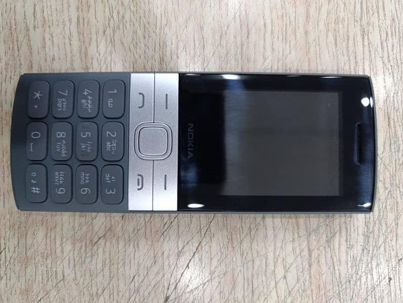 Nokia 150 new model for sale with gureenty black colour 2