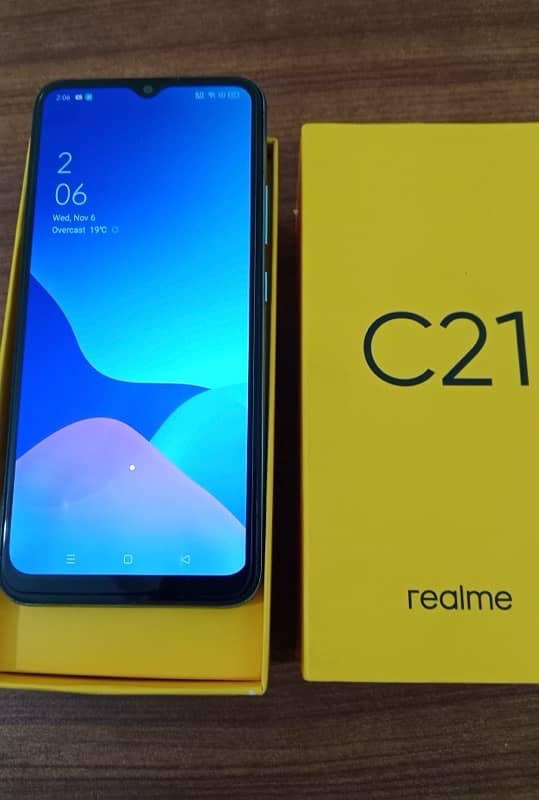 Realme c21 0