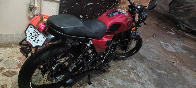 super star Falcon 150cc cafe racer 4