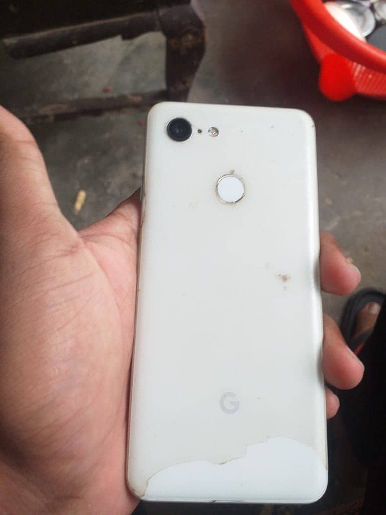 Google pixel 3a 4 64 ma ha all ok bas thordi SE shaid ha Baki all ok 3