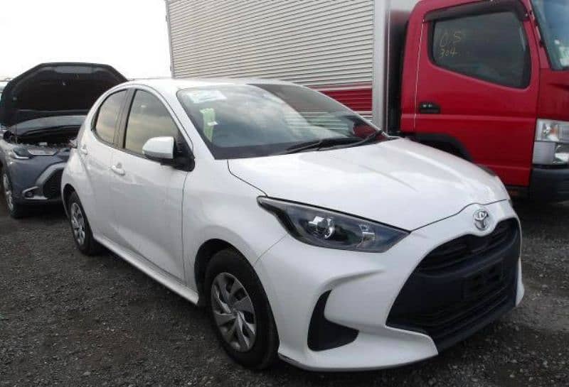 Toyota Yaris 4 Grade 2021 import 2024 1