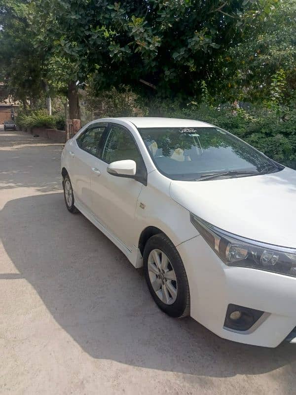 Toyota Corolla Altis 2016 3