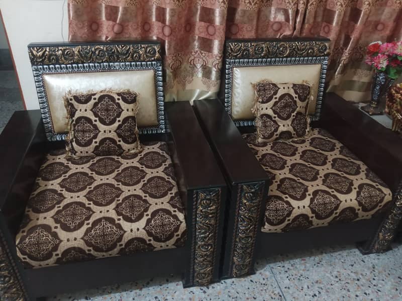 Wooden Sofa Set 5 seater 1