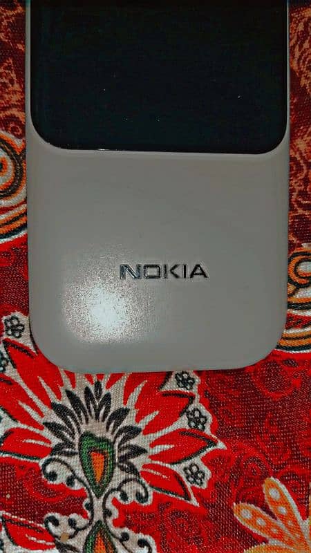 Nokia 2720flip 2