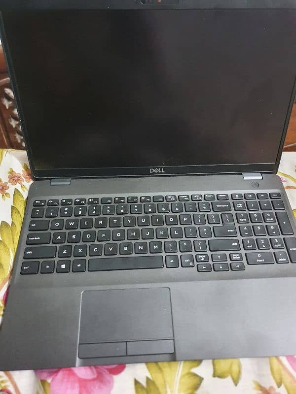 dell latitude 5501 0